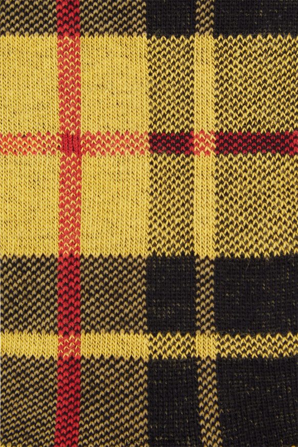 Fred Perry nogavice v kombinaciji z ostalo obleko