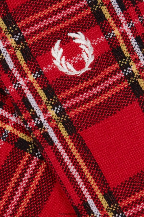 Fred Perry logo na nogavicah Detajl Fred Perry nogavic z vezenim lovorovim vencem