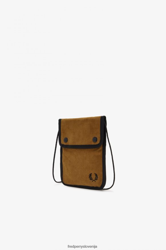 Dejanski ujemajoč učinek torbe Fred Perry