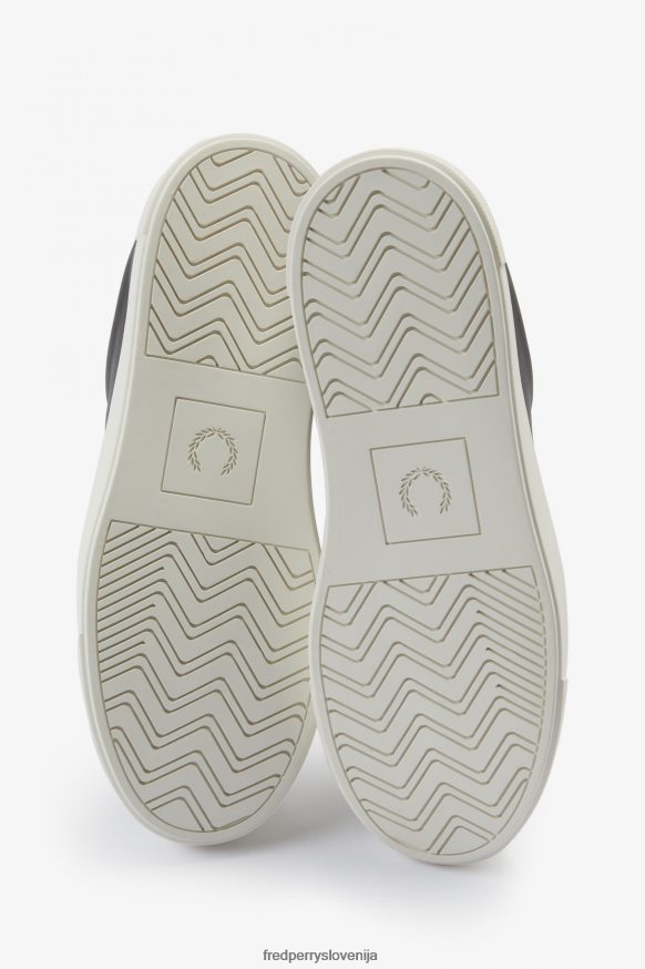 Fred Perry B71 ujemajoči se zaslon