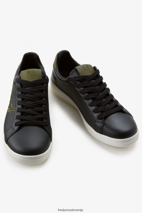 Fred Perry B721 stranski pogled