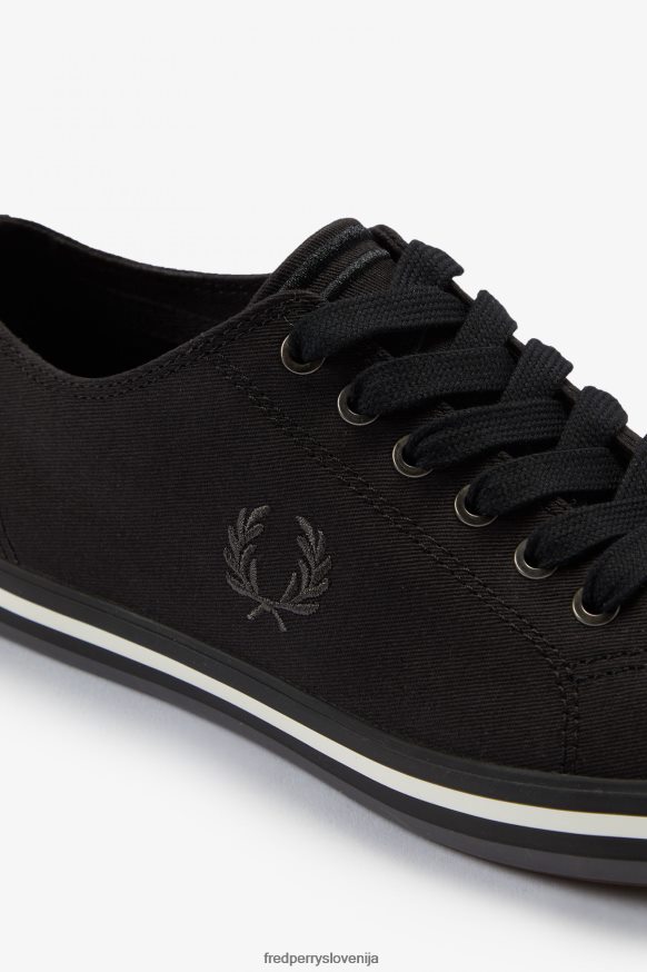 Fred Perry Kingston - kombiniranje s hlačami