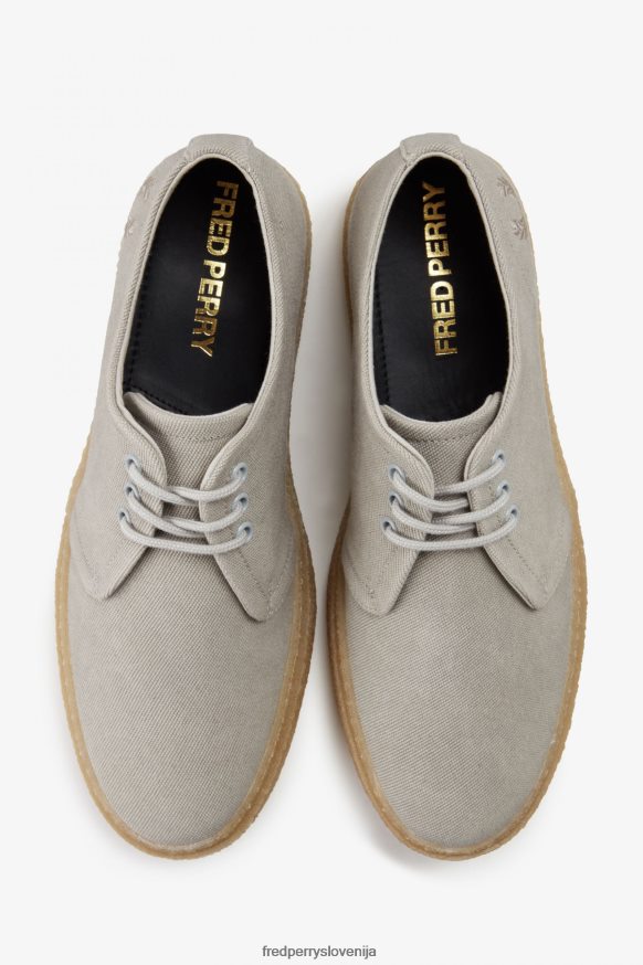 Podrobnosti o čevljih Fred Perry