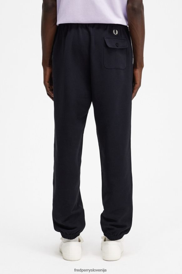 Fred Perry trenirka v uporabi