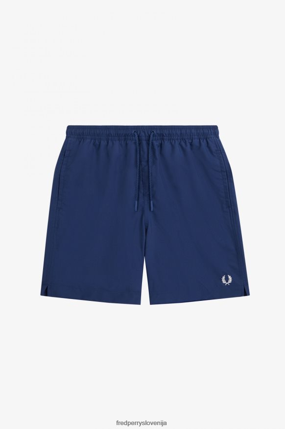 Fred Perry kopalke - kombinacija z ostalo obleko