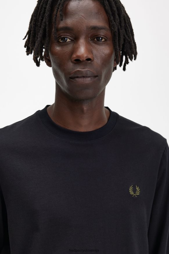 Podrobnosti o majici Fred Perry Prikaz: izrez in manšete