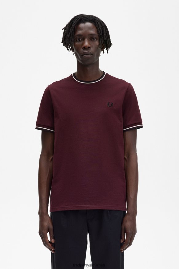 Fred Perry T -marka Oxblood - Frontal Pogled