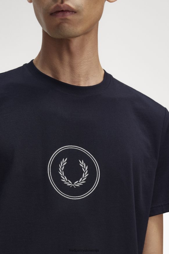 Styling Fred Perry Majice Fred Perry polo majica kombinirana s kratkimi hlačami