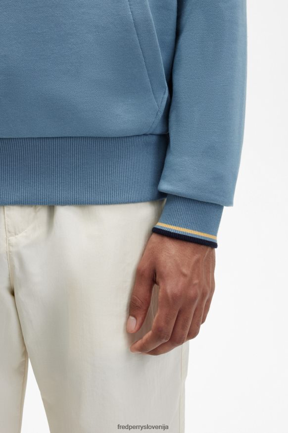 Fred Perry pulover - detajl dvojnih konic