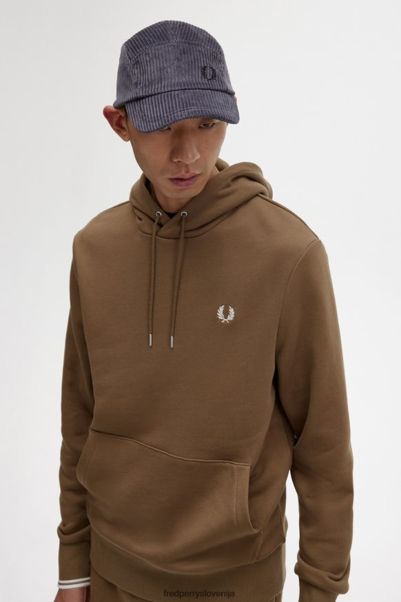 Fred Perry značilne dvojne konice Detajl dvojnih konic na manšetah Fred Perry puloverja