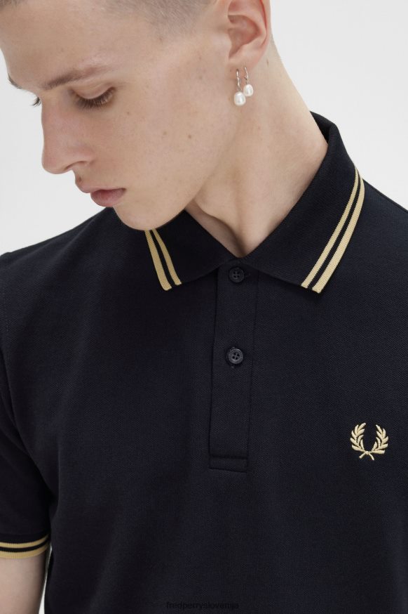 Fred Perry M12 - detajl šivov in tkanine