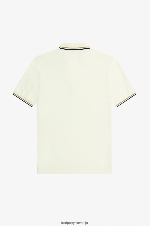 Fred Perry Majica na modelu Fred Perry Majica na modelu