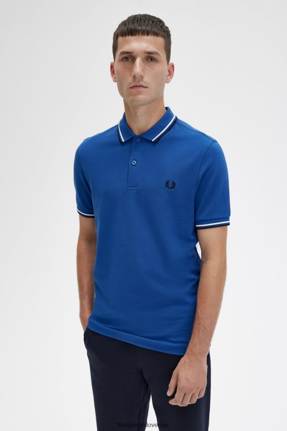 Fred Perry M3600 Podrobnosti o dvojnih iglah od blizu