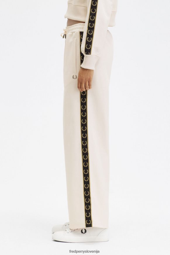 Fred Perry trenirke - stranski pogled