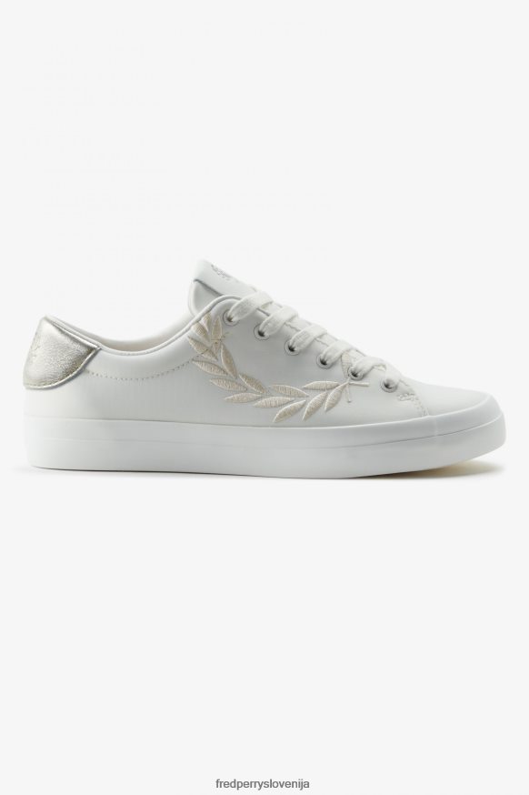 Fred Perry Lottie snežno beli teniški čevlji - frontalni pogled