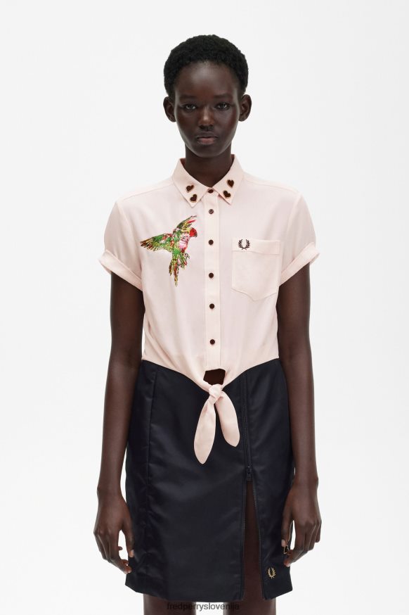 Fred Perry mlečno roza srajca s kravato - glavna slika