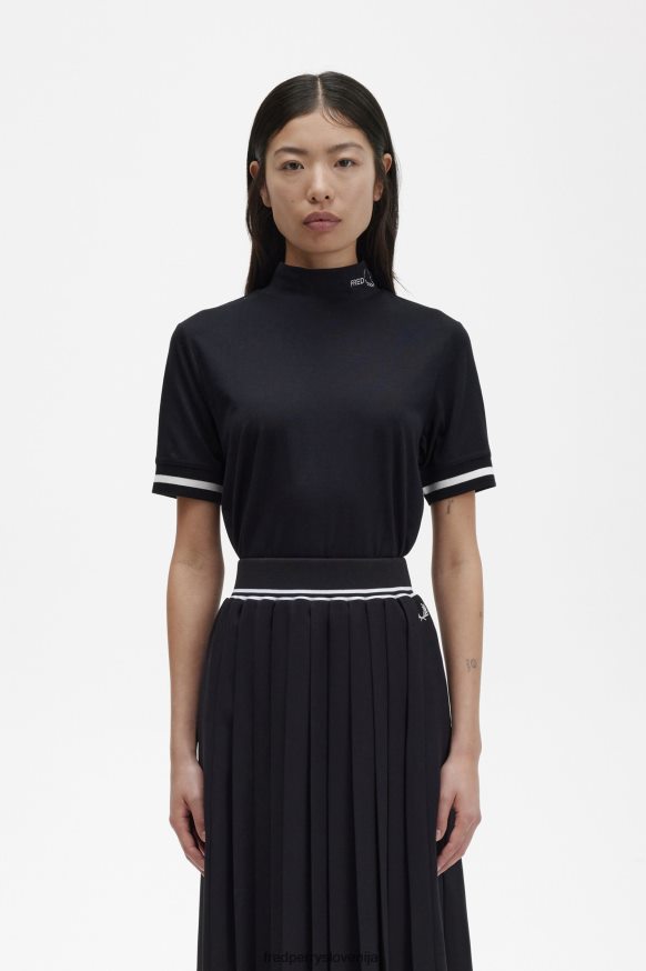 Detajli Fred Perry majice - visok ovratnik in vezenine