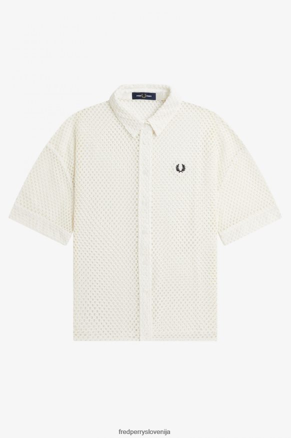 Fred Perry pletenina - kombiniranje s temnimi hlačami