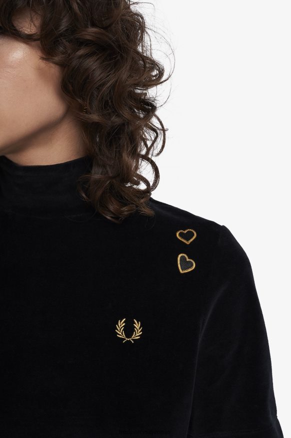 Zadnji detajli Fred Perry majice Fred Perry majica - zadnji del z zadrgo